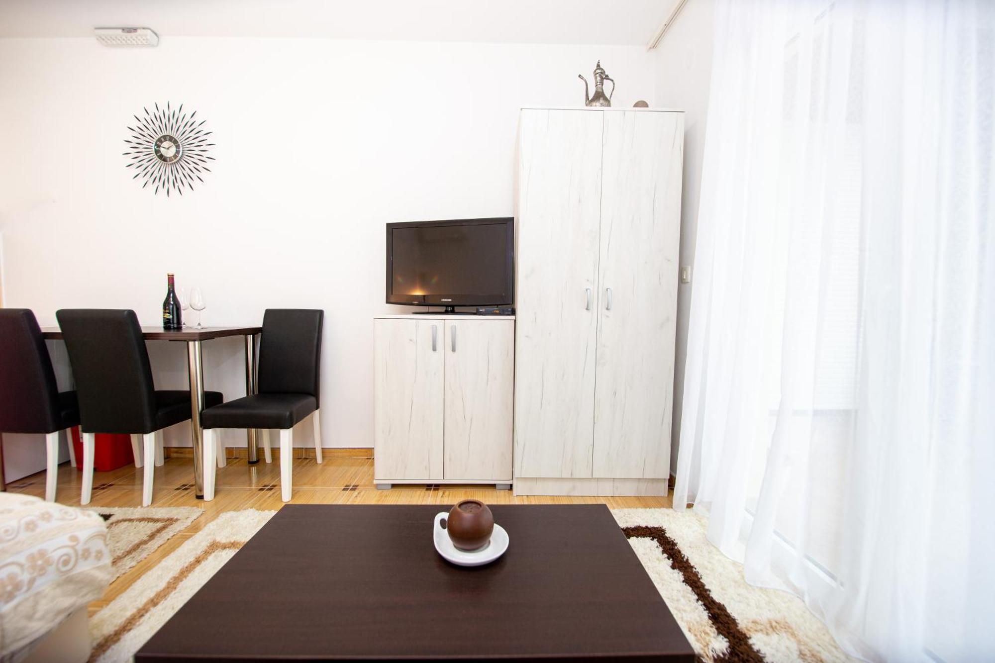 Mejic Apartments كوتور المظهر الخارجي الصورة